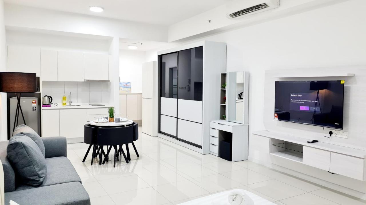 Chambers Serviced Suites Klcc By Cozy Stay กัวลาลัมเปอร์ ภายนอก รูปภาพ