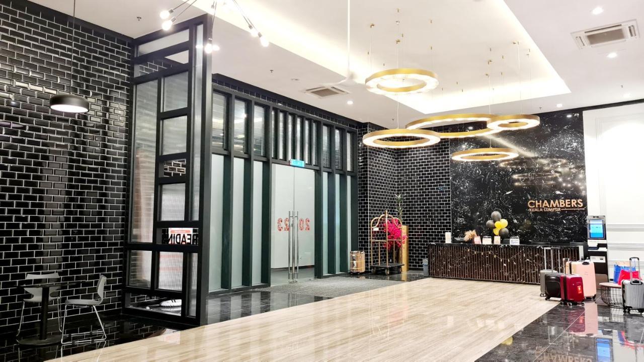 Chambers Serviced Suites Klcc By Cozy Stay กัวลาลัมเปอร์ ภายนอก รูปภาพ